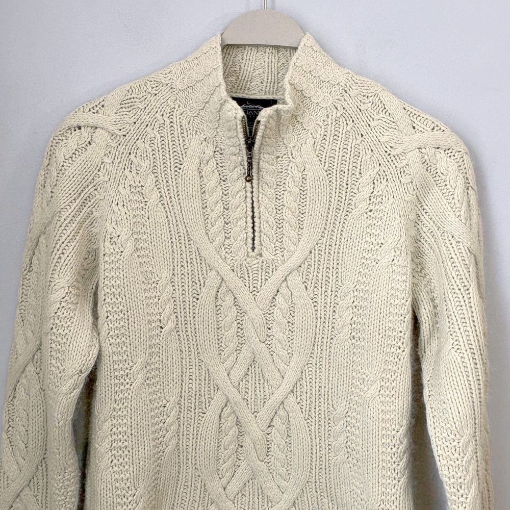 Icelandic Design Women’s Wool/Mohair Cable Knit Sweater - Picture 2 of 9